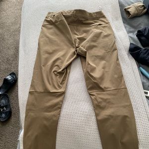 Lululemon Khaki pants